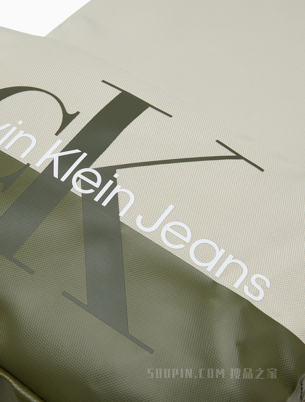 Calvin Klein 22初秋新款男士休闲拼色印花LOGO拉链大容量双肩包HH3208