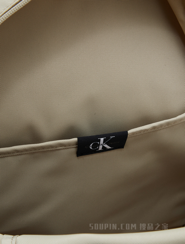 Calvin Klein 22初秋新款男士休闲拼色印花LOGO拉链大容量双肩包HH3208