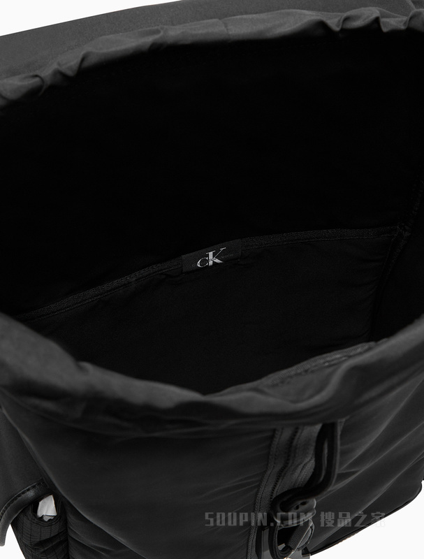 Calvin Klein 22初秋男士休闲旅行LOGO插扣翻盖束口大容量双肩包HH3227