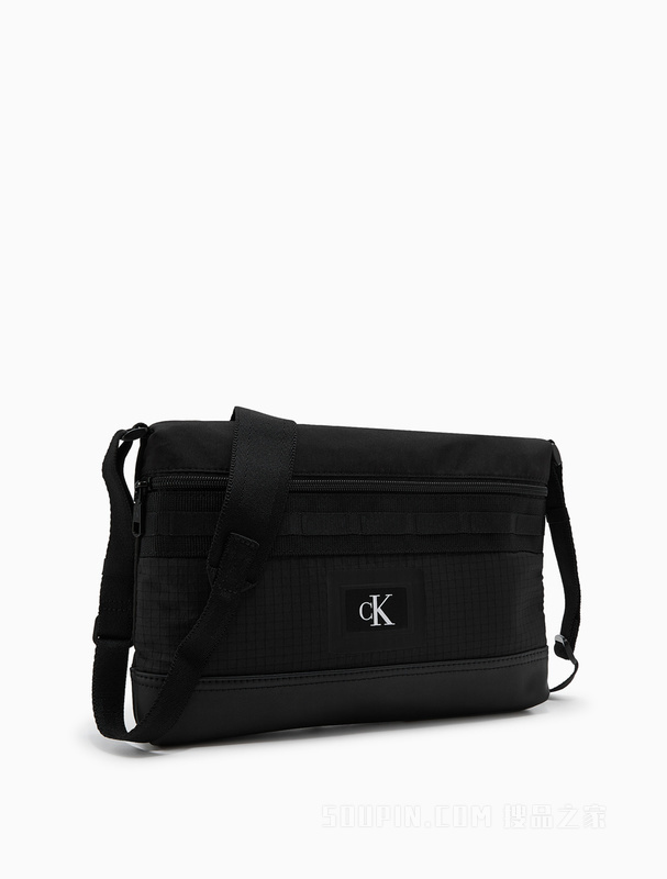 Calvin Klein 22初秋男士简约拼接格纹LOGO横款拉链单肩斜挎包HH3230