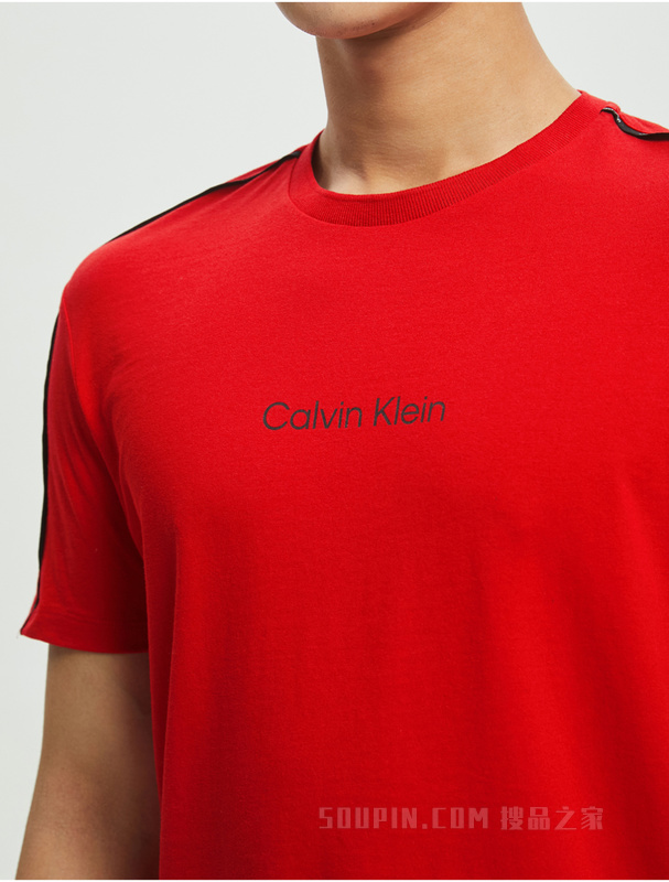 Calvin Klein 22春夏男士时尚圆领串标织带印花吸汗透气短袖T恤40HC212