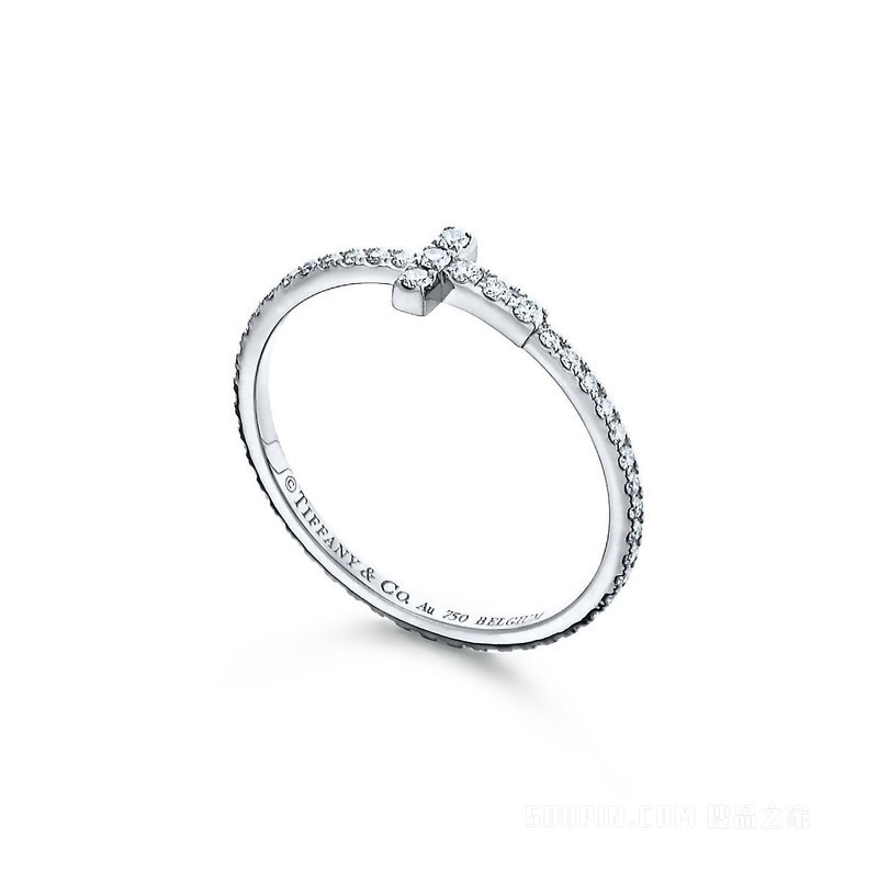Tiffany T 系列 18K 白金镶钻线圈戒指。
