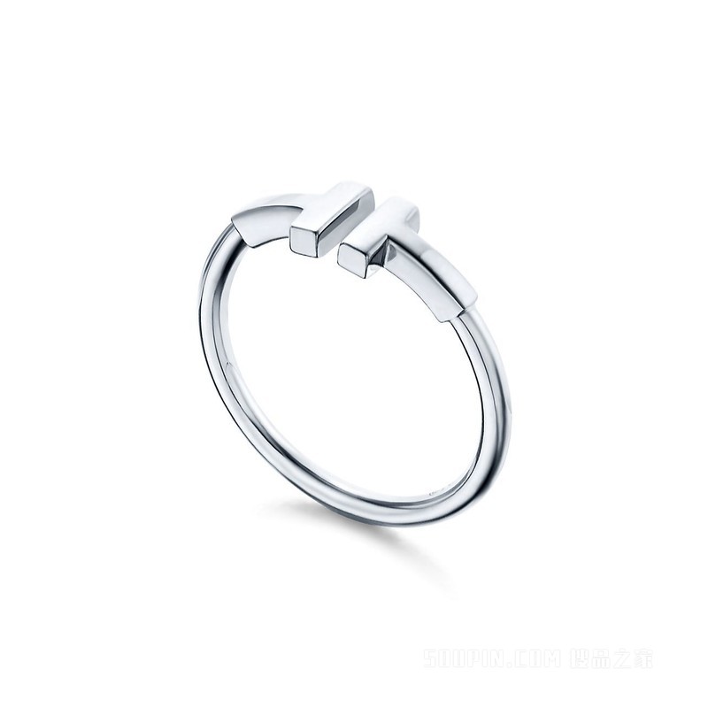 Tiffany T 系列 18K 白金线圈戒指。
