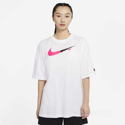 Nike Sportswear 女子T恤