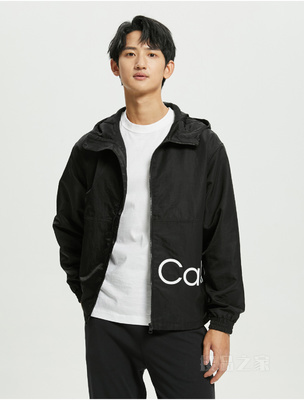 Calvin Klein 22初秋新款男士休闲运动印花拉链连帽单夹克外套J320925