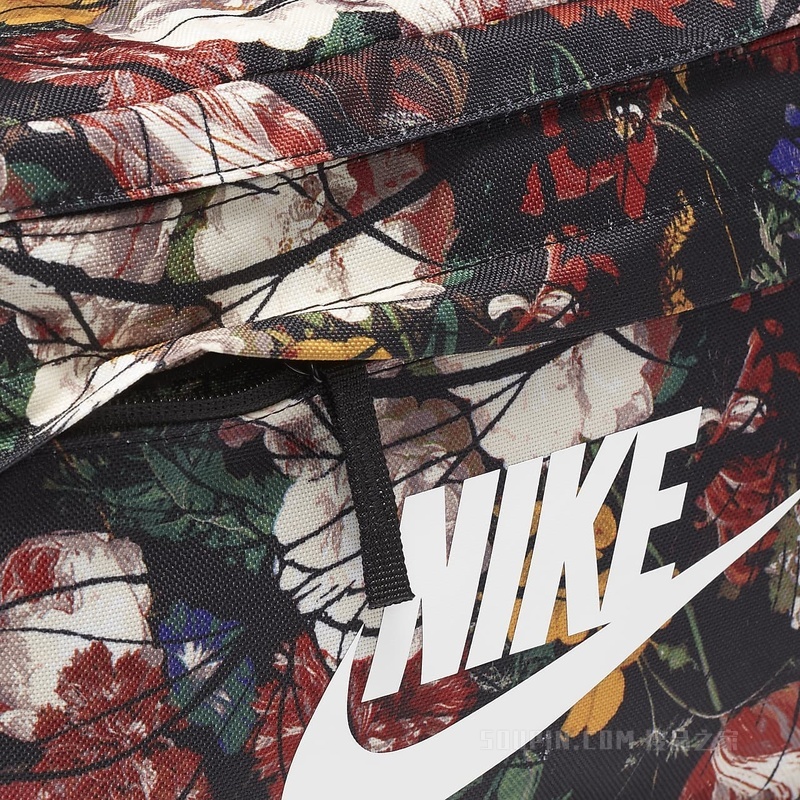 Nike Tech 腰包