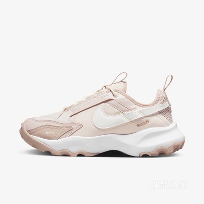 Nike TC 7900 PRM 2 女子运动鞋