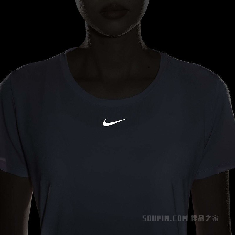 Nike Dri-FIT One Luxe 女子防晒短袖上衣