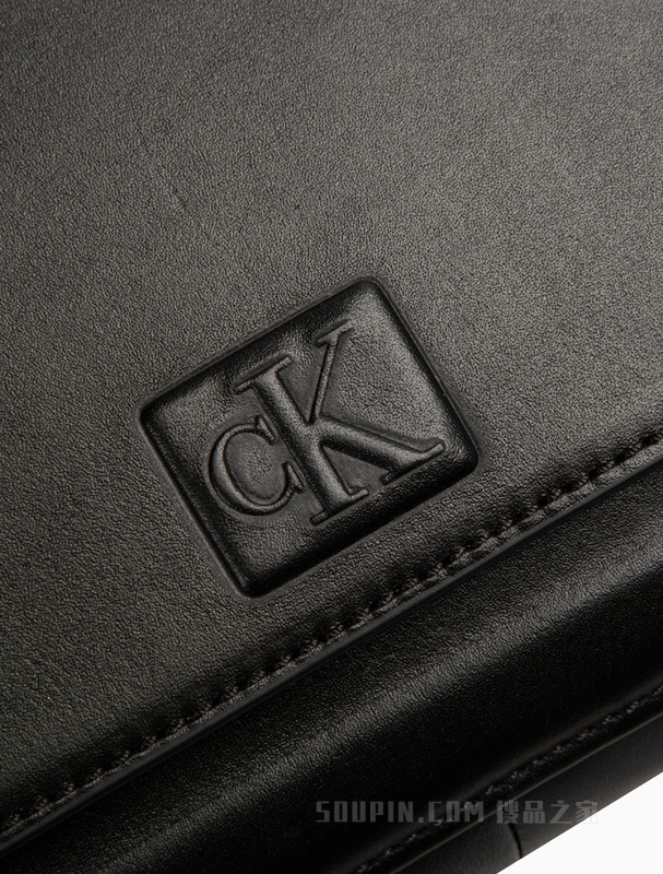 Calvin Klein 22初秋新款时尚翻盖式简约LOGO手提两用单肩斜挎包DH3247