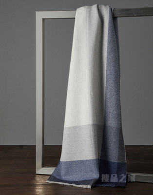 羊绒混纺围巾 格纹围巾，羊绒混纺斜纹面料