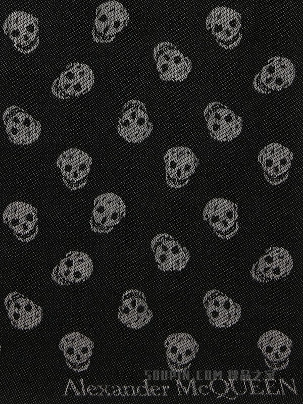 Reversible Skull Scarf