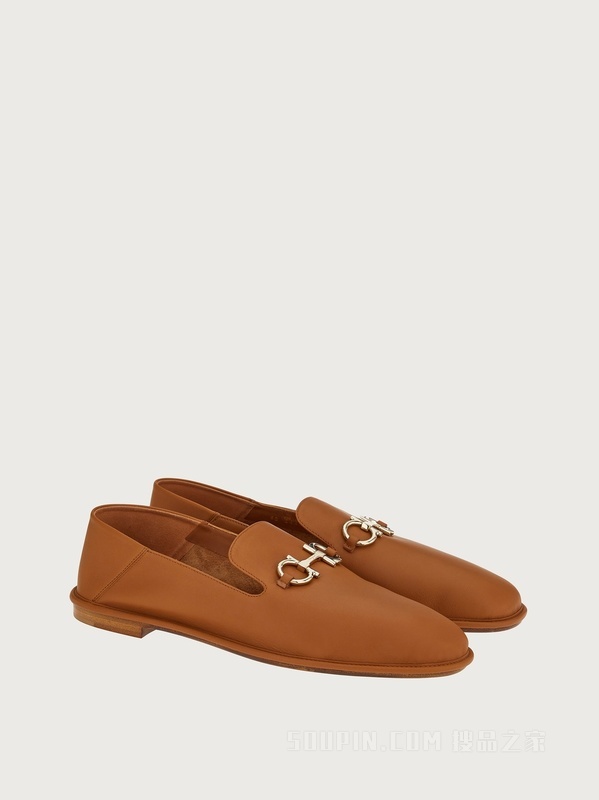 FERRAGAMO NOMADIC STORIES乐福鞋