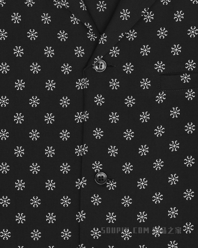 波点粘胶纤维鲨鱼领衬衫