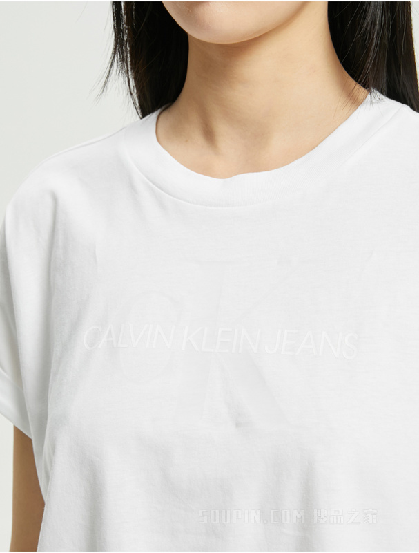Calvin Klein 22春夏新款女士时尚光泽印花透气棉质宽松短袖T恤ZW01735