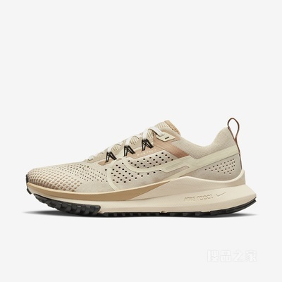 Nike React Pegasus Trail 4 女子跑步鞋