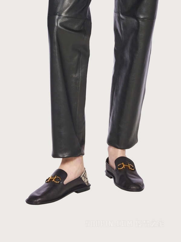 FERRAGAMO NOMADIC STORIES莫卡辛鞋