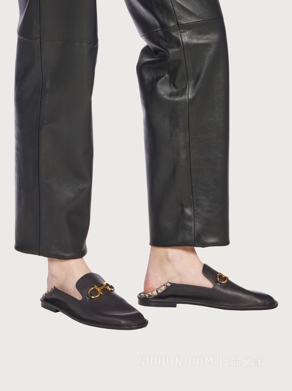 FERRAGAMO NOMADIC STORIES莫卡辛鞋