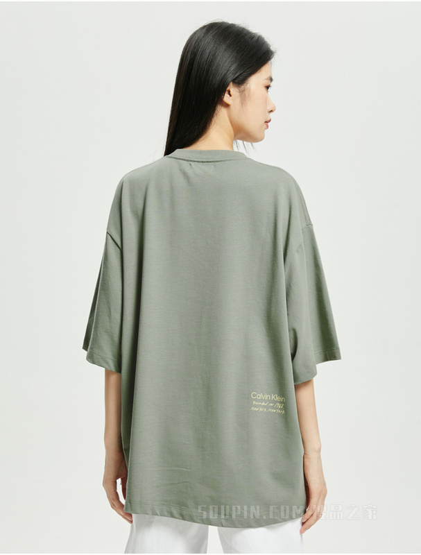 【简约系列】Calvin Klein 22春夏男女情侣中性图案印花短袖T恤40647ST