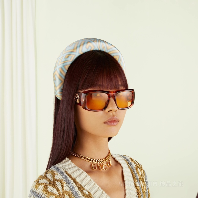 Gucci Lovelight系列方形G扣丝缎发带 浅蓝色和粉色