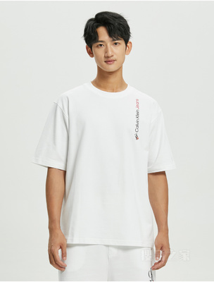 Calvin Klein 22早秋男女情侣中性爱心LOGO印花纯棉短袖卫衣J400174