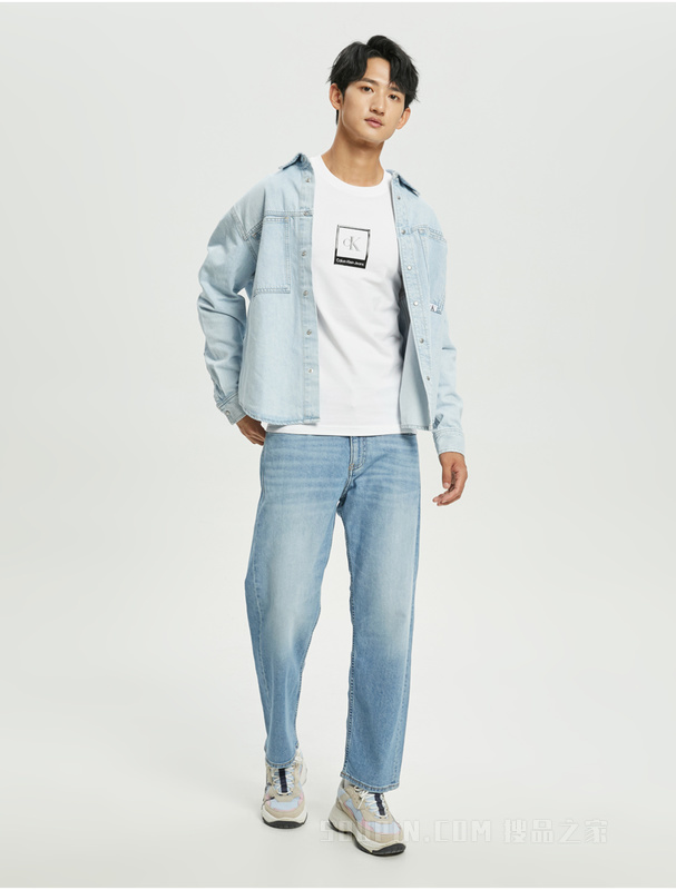 Calvin Klein 22秋冬新款男士休闲印花LOGO透气打底修身长袖T恤J322330