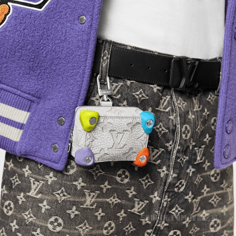 MNG CLIMBING POUCH 包饰与钥匙扣