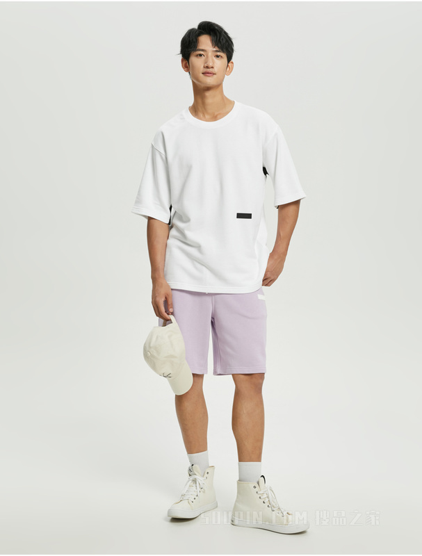 Calvin Klein 22春夏男女情侣中性休闲印花LOGO透气短袖卫衣J400207