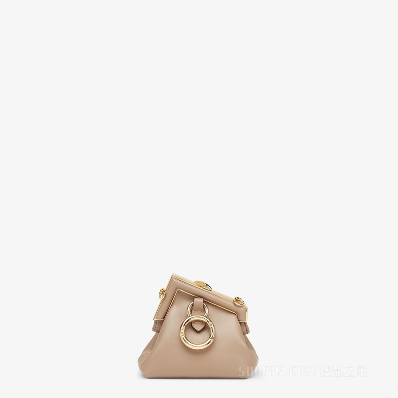 Fendi First吊饰Nano版 鸽子灰纳帕皮革吊饰