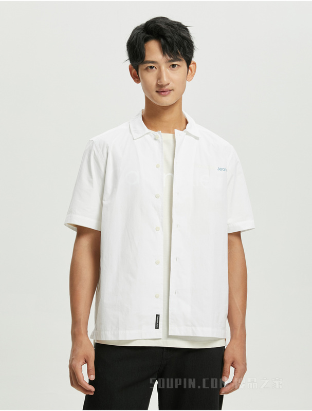Calvin Klein 22早秋男休闲纯棉府绸海浪字母印花宽松短袖衬衫J321571