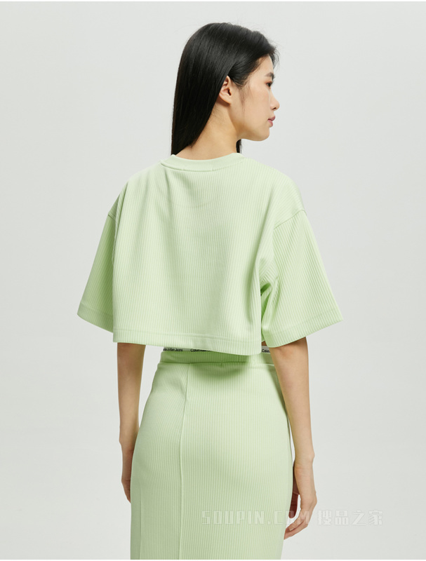 Calvin Klein 22初秋女士两件套LOGO织带背心+短款刺绣短袖卫衣J219670