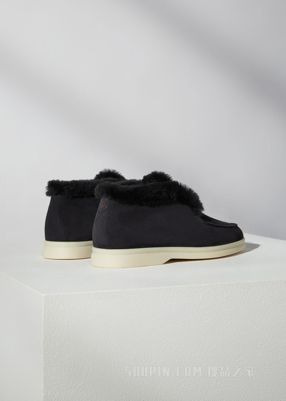 Open Walk 踝靴 绒毛牛皮革含皮毛衬里