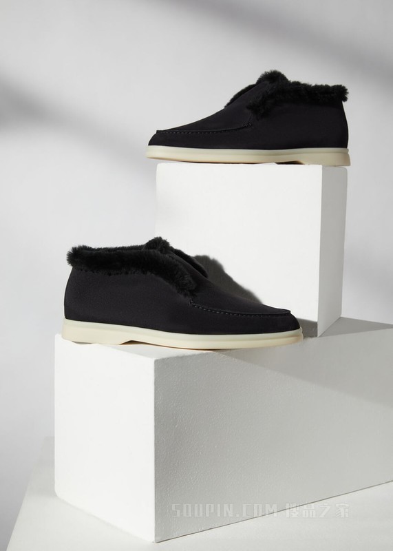 Open Walk 踝靴 绒毛牛皮革含皮毛衬里