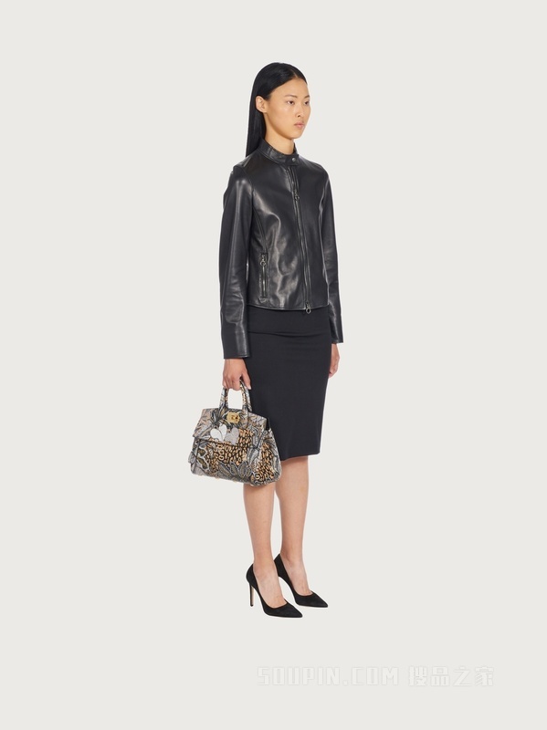 FERRAGAMO薄软绸印花STUDIO手袋（小号）