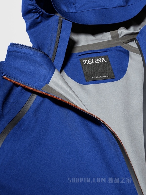 #时尚可持续#™ 3 层防风连帽短夹克