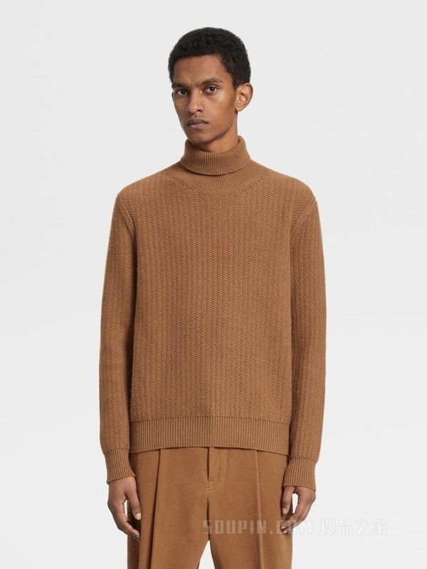 骆马红棕色 Oasi Cashmere 高领毛衣