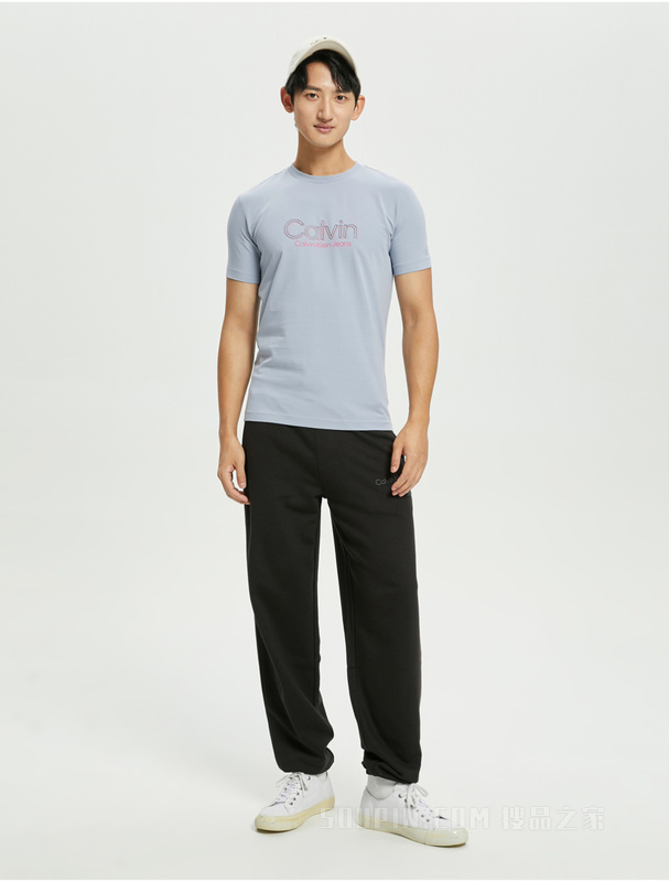 Calvin Klein 22初秋男士休闲线型叠印LOGO修身圆领透气短袖T恤J321529
