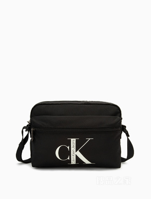 Calvin Klein 22秋冬男士时尚大LOGO可调节肩带单肩斜挎相机包HH3502