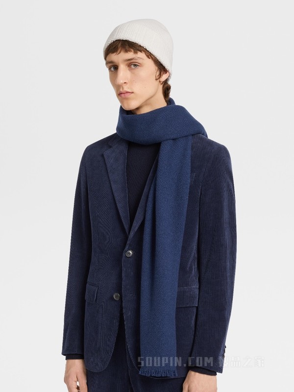 蓝色 Oasi Cashmere 围巾
