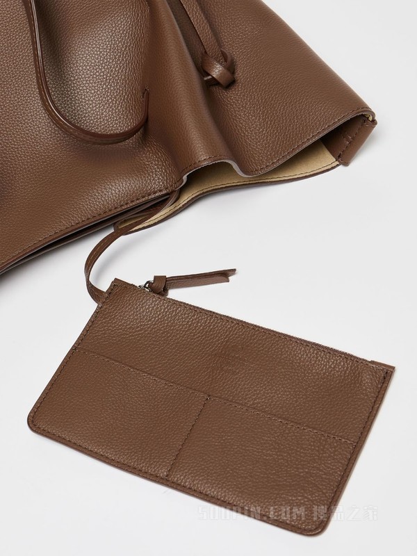 Leather shopping tote | Weekend Max Mara