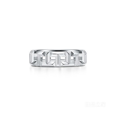 Tiffany T 系列 18K 白金 True 宽式戒指，5.5 毫米宽。