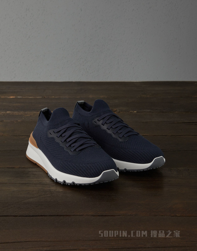 针织织物运动鞋 保暖鞋内衬，羊毛织物拼接半抛光小牛皮运动鞋