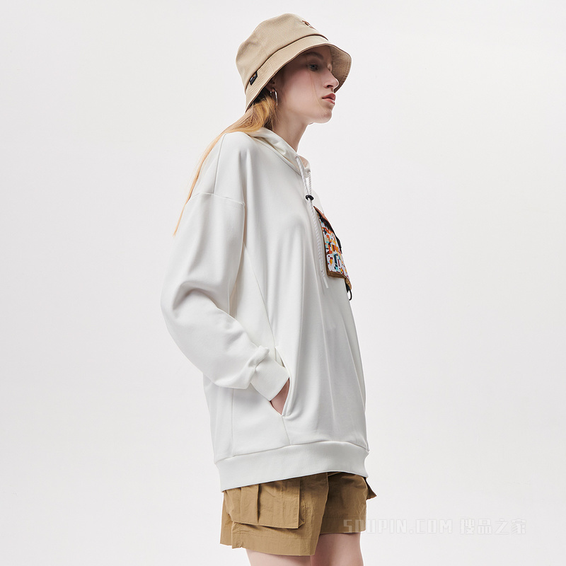FILA x White Mountaineering联名女子连帽卫衣