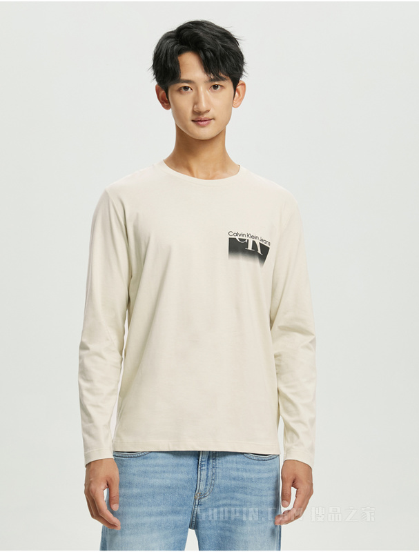 Calvin Klein 22秋冬新款男士时尚纯棉交叠刺绣印花透气长袖T恤J322331