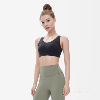 女子场下瑜伽运动文胸