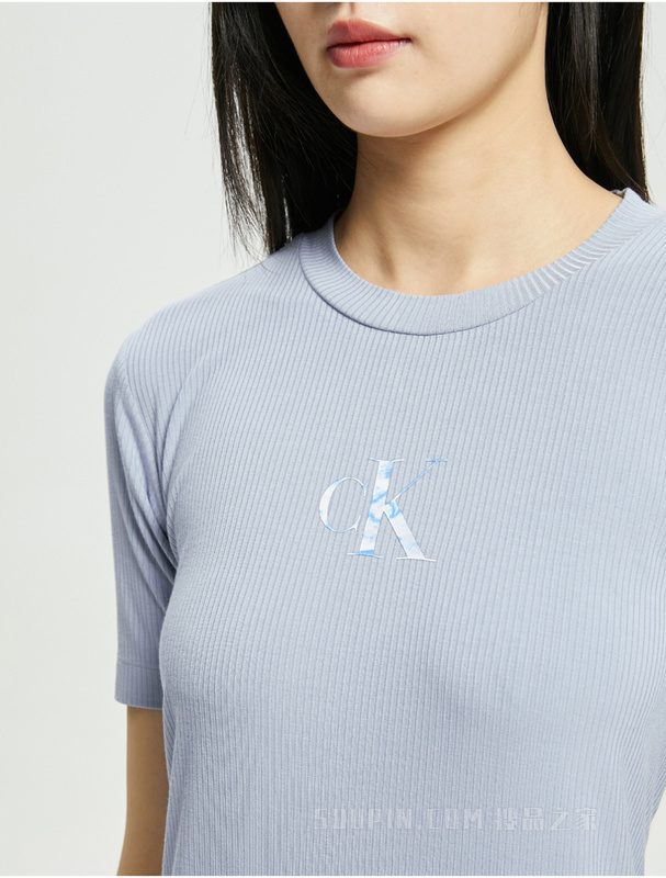 Calvin Klein 22初秋女士时尚LOGO系绳开衩中长款短袖连衣裙J219675