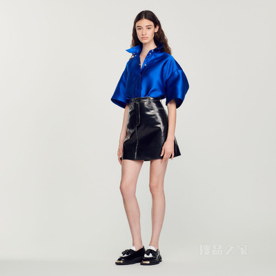 AMIE 明线亮面皮质短裙半身裙
