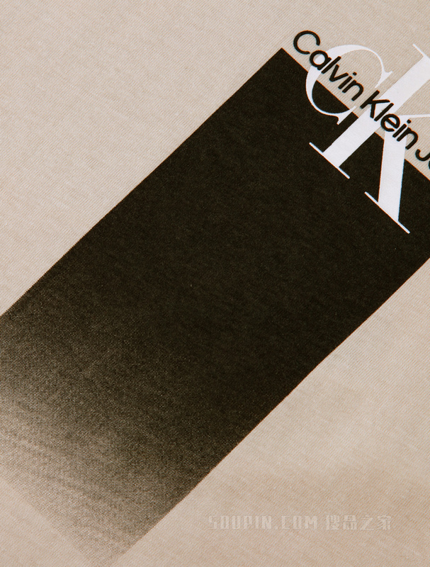 Calvin Klein 22早秋男士时尚几何图案LOGO纯棉透气宽松短袖T恤J321722