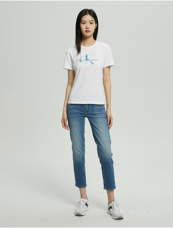 Calvin Klein 22早秋新款女士时尚重叠LOGO圆领透气修身短袖T恤J219704