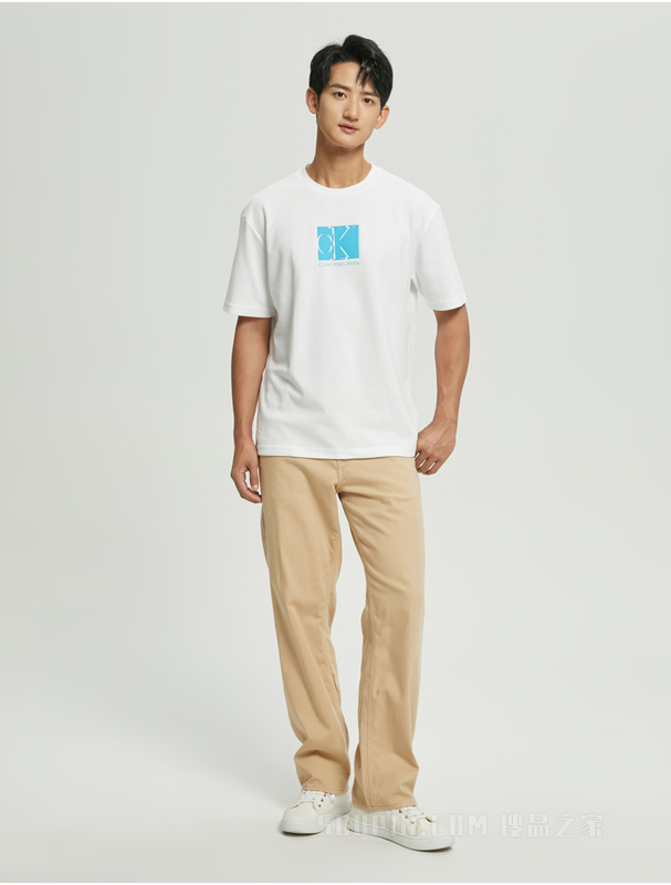 Calvin Klein 22早秋男女情侣中性浮雕LOGO宽松平纹针织短袖T恤J400164