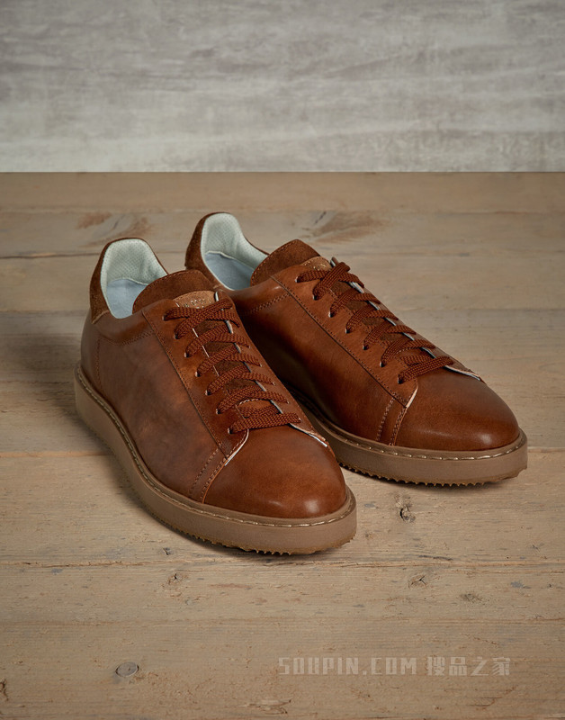 皮质胶底鞋 云纹皮胶底鞋